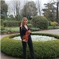 Insegnante laureata in violino e viola