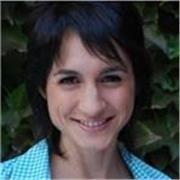 Tutora de Español e Inglés enseña a jóvenes profesionales y adultos