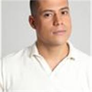 Magíster en Estudios Humanísticos y Maestro en Artes Escénicas con más de dos décadas de trayectoria en creación escénica, pedagog