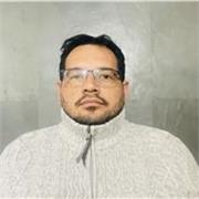 Profesor especialista en Matematica