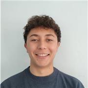 Estudiante de ingeniería con pasión por enseñar a alumnos de todas las edades