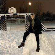 Estudiante de ingeniería imparte clases de matemáticas a alumnos de colegio/instituto de todas las edades