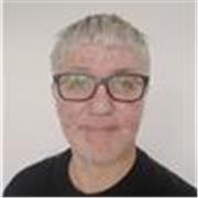 I am a passionate and experienced teacher. I worked both in Spain and England.