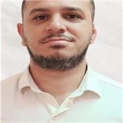 Als arabischer Muttersprachler mit 15 Jahren Erfahrung bietet er privaten Arabischunterricht für Kinder und Erwachsene an (hat ein