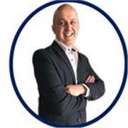 Me defino como alguien apasionado por enseñar contabilidad y análisis financiero. Mi mayor satisfacción es ver a mis alumnos comprender y dominar estos conceptos. Me entrego completamente a mi labor docente, brindando un ambiente de apoyo y motivación. Mi
