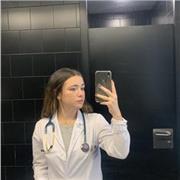 Mi nombre es Gloria Rodriguez y soy estudiante de medicina. Saque un 10 en biología en selectividad