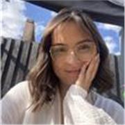 Psychology tutor offering online lessons for adults. Professional but relaxed support to build confidence and deepen understanding
