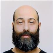 Profesor de idioma Árabe, Nativo, licenciatura en cinematografía.