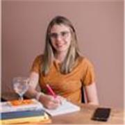 I love teaching and discussing psychology. My background provides me with many subjects and topics in the area.