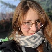 Profesora de refuerzo apta para dar cualquier materia. Especialmente se me da bien todas las materias de ciencia.