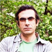 I am a Russian-speaking professional tutor and biology teacher.