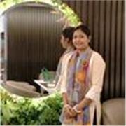 Era profesora de Ingles en mi pais Bangladesh 