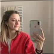Studentessa livello C1 inglese offre lezioni