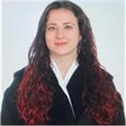 Psicóloga y profesora bilingüe de inglés y matemáticas.