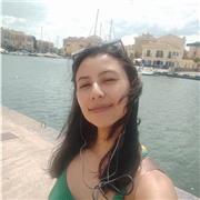 Práctica, Responsable, Apasionada
A extranjeros que deseen practicar español