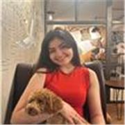 I am a Native French speaker, Master's student at UCL. I speak English fluently and have experience teaching adults and teenagers