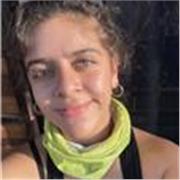 Maestra de inglés y ciencias para niños, adolescentes y adultos en modalidad online