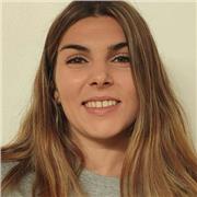 Maestra de Educación Primaria y Música en activo.