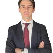 Laureato in Giurisprudenza ed abilitato all'esercizio della professione forense offro lezioni di diritto