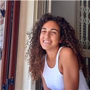 Studentessa universitaria impartisce lezioni di inglese e aiuto-compiti 5 - 12 anni. Online o presenziali