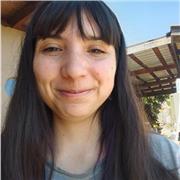 Profesora de apoyo para fortalecer los conocimientos de Física