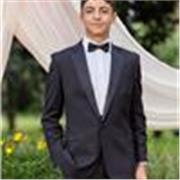 Soy joven y con ideas y métodos modernos. 