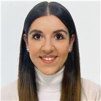 Graduada en Estudios Ingleses con Máster de Profesorado y nivel C2 de inglés ofrece clases particulares de Primaria, ESO y Bachillerato de Humanidades. Especialidad en inglés a cualquier nivel: gramática, vocabulario y conversación. Precio muy económico, 