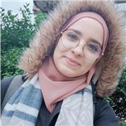 Enseignante patiente propose soutien scolaire complet et adapté