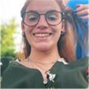 Ciao! Sono una studentessa universitaria che si offre come aiuto compiti per bambini di elementari e medie. Sono paziente e sorridente. Non esitate a scrivermi!!