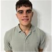 Estudiante universitario con experiencia previa en edades de primaria. También brindo apoyo en ESO en materias de ciencias.