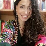 Laureata Magistrale in Lingue e Civiltà Orientali impartisce ripetizioni di cinese, inglese, spagnolo e italiano