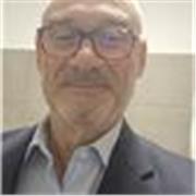 Professional coach teaches effective communication and public speaking