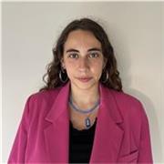 Profesora titulada en Francés con más de 5 años de experiencia, programa educativo personalizado