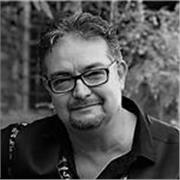 Insegnante in scuola di musica, composizioni musicali