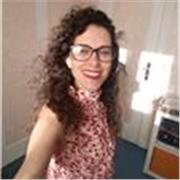 Cursos y conversación en español a iniciados y avanzados
