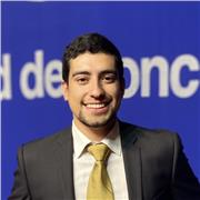 profesor de matemáticas aplicadas para estudiantes