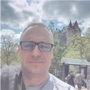 Professeur particulier donne cours de français, de civilisation et culture, vie pratique, de recherche d'emploi