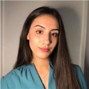 I give private lessons tailored to your level and needs.