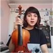 Instructor de Piano con 10 años de experiencia trabajando con niños, jóvenes y adultos