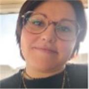 Laureata in Giurisprudenza con esperienza nella didattica, offre aiuto compiti per la scuola primaria e secondaria di I grado.