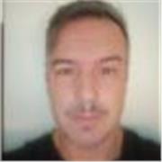 Soy una persona empática, motivadora, constante y con ganas de ensenar valores en el futbol