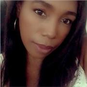 Ayudo a niños a realizar sus tareas escolares