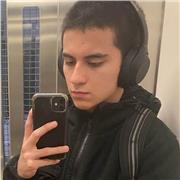 Estudiante de informática con dominio en el inglés, doy clases particulares para niños y adolescentes en Barcelona.