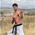 Entrenador personal especializado en artes marciales, con una una experiencia de 22 años como practicante y 3 años como profesor