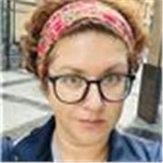 I specialise in reading in English and organise special workshops based on creativity to fully understand the text