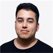 Profesor de inglés ofrece cursos completos