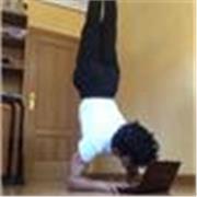 Entrenador personal especializado en el cuidado de la salud y calidad de vida.