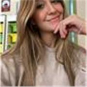 Soy Maestra y ofrezco clases particulares de español para todas las edades. Experiencia previa en centros educativos. Trabajando de maestra actualmente