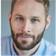 I am a native English speaker who is fully qualified to teach English as a foreign language