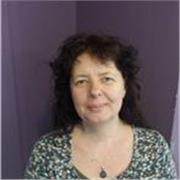 Based in Sheffield, I offer online and psychology tutoring, drawing on over two decades of clinical and therapeutic experience.